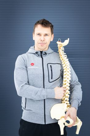 Fysioterapeutti Toni Heikkinen